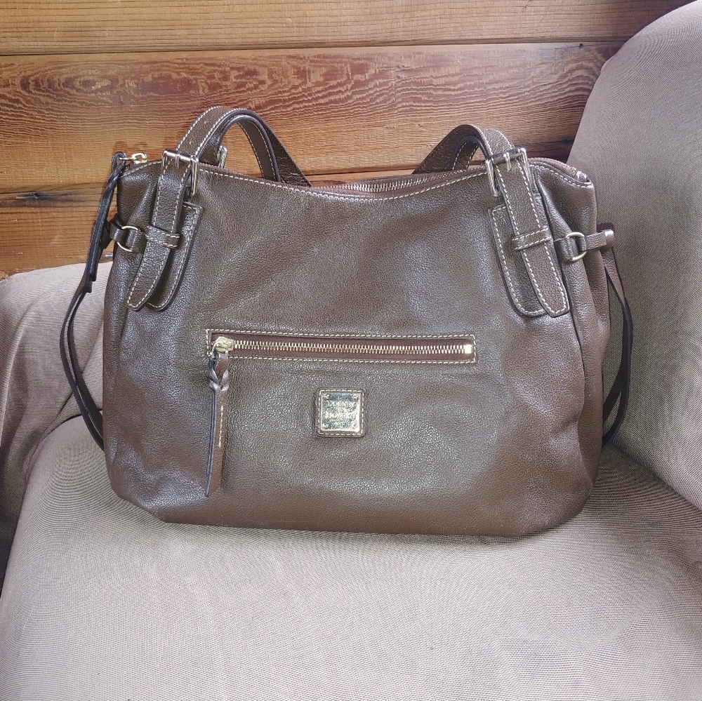 Dooney & Bourke Brown Leather Large Nina Bag